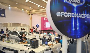 Ford premia o vencedor da Hackaton da Campus Party com um Novo Ka