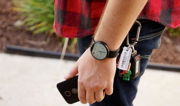 Desenvolvedor consegue fazer Android Wear funcionar com aparelhos iOS