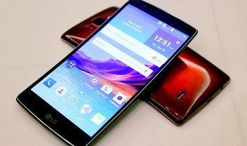 LG já começou a enviar o LG G Flex 2 para as lojas de alguns países