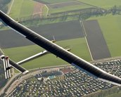 Solar Impulse 2: avião movido a energia solar começa sua volta ao mundo