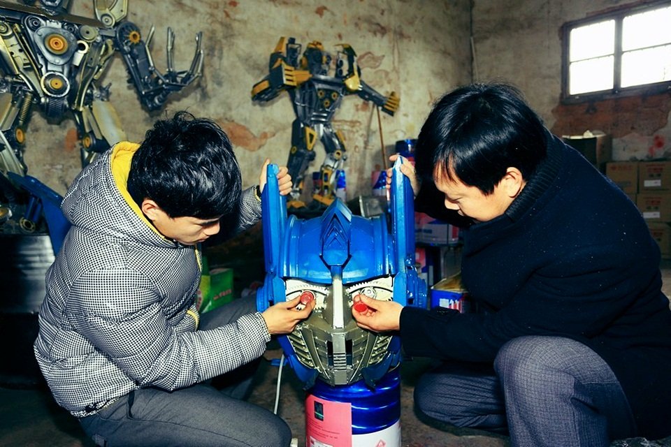 26 imagens dos robôs e carros de 'Transformers: A Era da Extinção