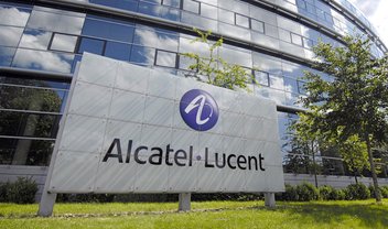 Nokia está em negociação para comprar a companhia francesa Alcatel-Lucent