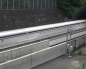 Trem de levitação magnética bate recorde de 590 km/h no Japão