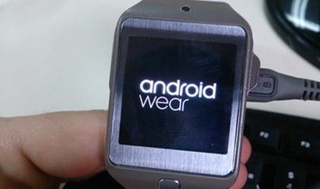 Desenvolvedor troca o Tizen pelo Android Wear em um Samsung Gear 2