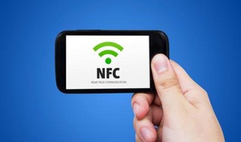 Hacker utiliza chip NFC implantado na mão para invadir smartphones 