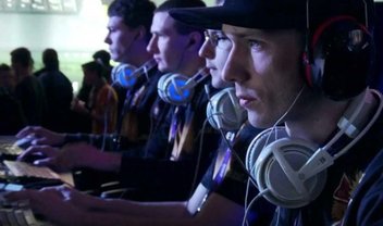 Pesquisa conclui que fãs de eSport gastam mais em games e periféricos