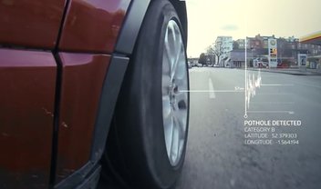 Sensor da Land Rover detecta buracos na rua e avisa outros carros [vídeo]