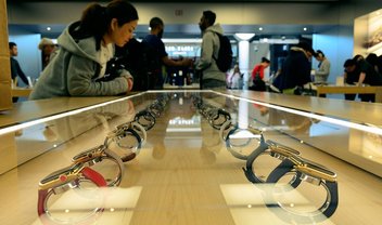 Será? Apple Watch pode (finalmente) começar a ser vendido em lojas físicas