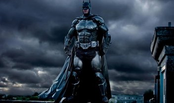 Traje de Batman: Arkham Origins é impresso em 3D; veja o herói em ação