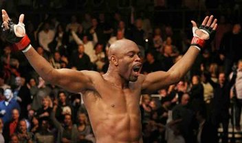 Em pleno 2015, Anderson Silva está jogando um... Medal of Honor: Warfighter