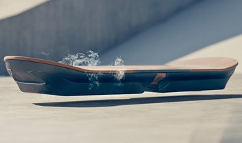 Sim, o hoverboard é real: veja em vídeo o skate voador da Lexus