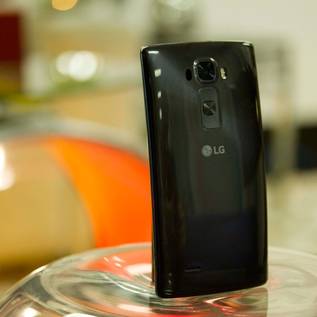 Imagem de Rumor aponta LG G Flex 3 em 2016 com tela de 6 polegadas e outros detalhes
