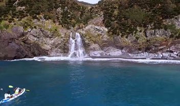 Vídeo em 4K feito por drone mostra toda a beleza das praias do Japão