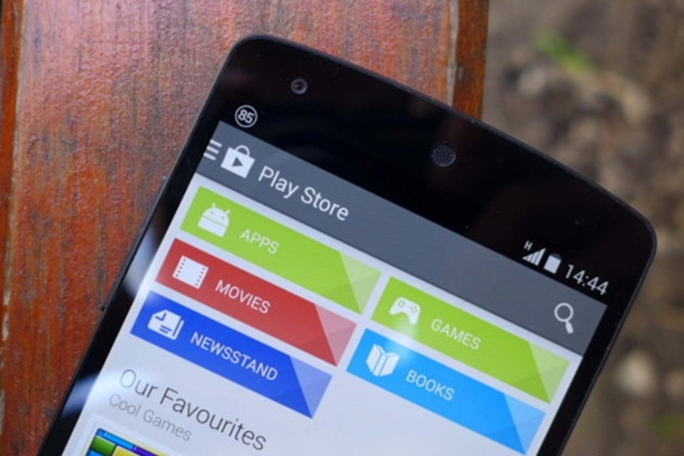Como baixar o Play Store em seu celular Android em apenas 1 minuto!