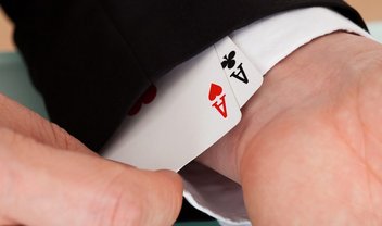 Trapaça: vírus permite ver cartas adversárias em jogos de poker online