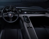 Eletrizante: veja o painel totalmente digital do Porsche Mission E [vídeo]