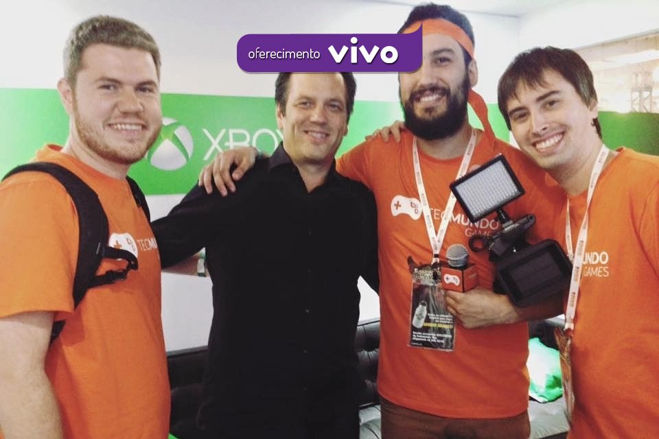 Agradecendo Phil Spencer por tudo Xbox One BGS 2015 