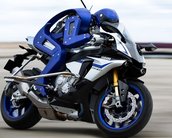 MOTOBOT: conceito de robô-piloto da Yamaha mais parece um super-herói