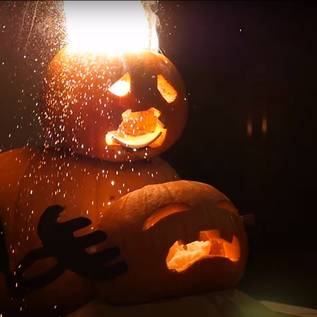 Imagem de Como deixar sua decoração de Halloween mais explosiva [vídeo]