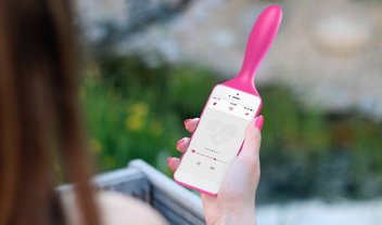 IZIVIBE: A capinha de celular que é também um vibrador