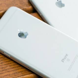 Imagem de ASUS e LG fazem piada sobre novo case com bateria extra para o iPhone 6s