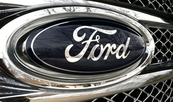 Ford cria tecnologia semiautônoma que facilita direção em congestionamentos