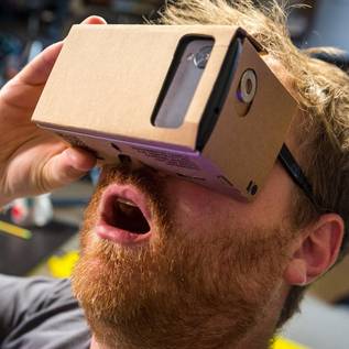 Imagem de Médicos usam Google Cardboard para salvar a vida de uma criança nos EUA