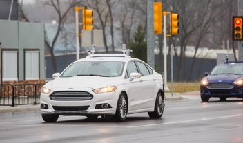 Ford vai aumentar a frota de carros autônomos em testes de rua neste ano