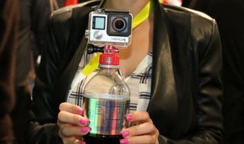 CES 2016: Invenção transforma qualquer garrafa pet em flutuador para GoPro