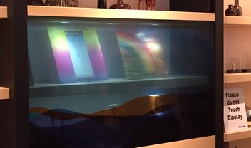 Panasonic apresenta displays transparentes incríveis na CES 2016