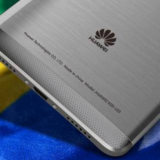 Imagem de Exclusivo: Huawei Kiwi, um celular barato, potente e com leitor de digitais