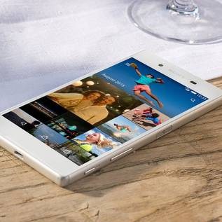 Imagem de Android 6.0 deve chegar em breve para a linha Xperia Z5