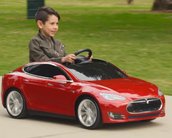 Seu filho pode ter o próprio Tesla Model S, se você tiver US$ 500 sobrando