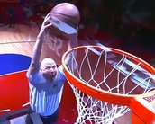 Steve Ballmer dá enterrada e vai à loucura em jogo de basquete [vídeo]