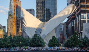 Central de Transportes do memorial do World Trade Center é inaugurada