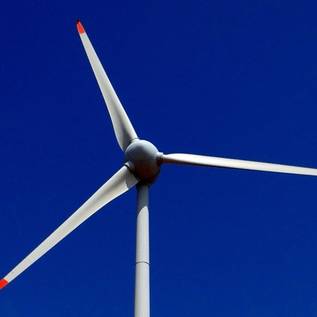 Imagem de 5 ideias incríveis para gerar energia elétrica limpa nas estradas 