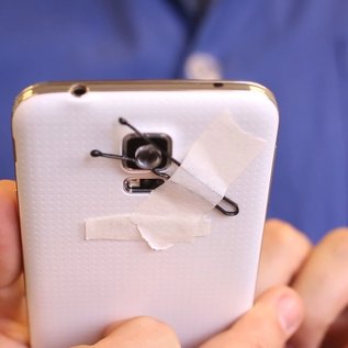 Imagem de Área 42: como fazer uma lente macro para celular usando uma caneta laser