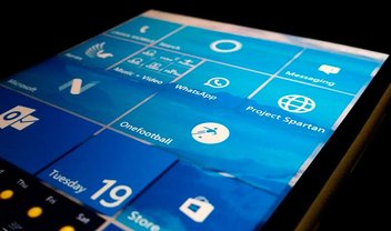 Windows 10 Mobile 'Redstone' trará botão de câmera na tela de desbloqueio