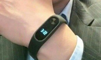 Mais completa, Mi Band 2 vai ter botões físicos e tela