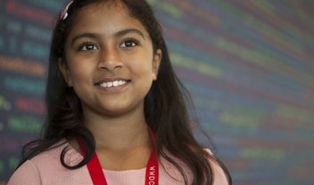 Anvitha Vijay, a programadora de 9 anos que foi a um evento da Apple