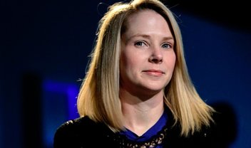 Marissa Mayer revela que trabalhou do hospital logo após dar à luz