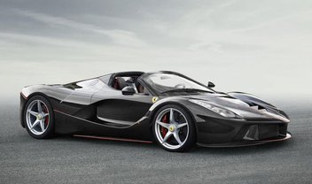 O que era bom, agora é conversível: Ferrari mostra a LaFerrari Aperta