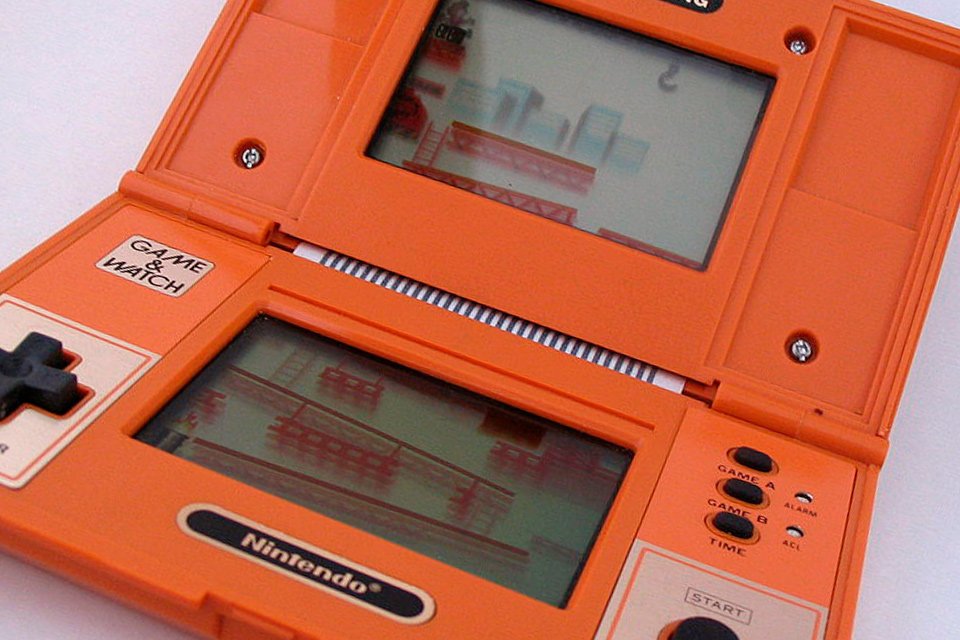 Antigo Mini Game & Watch Nintendo do Mickey & Donald de