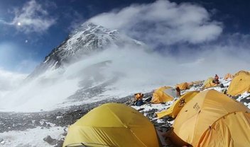 Samsung vai ao Everest para promover o Galaxy S7 e o Gear 360