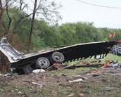 Caminhão carregado com peças de airbag explode nos EUA