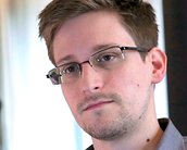 'O Brasil enfrenta uma crise democrática', diz Edward Snowden