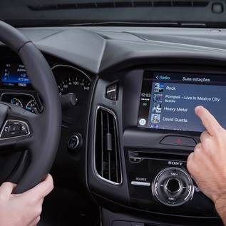 Imagem de Ford lança app para você parear o Gear S2 no SYNC 3