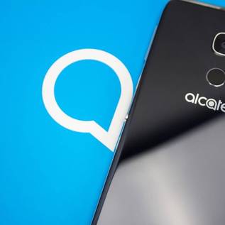 Imagem de Vazou: confira a embalagem do novo smartphone da Alcatel com Windows 10