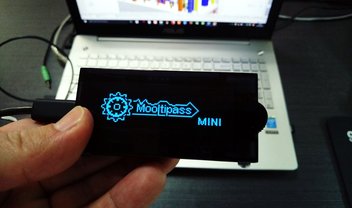 Mooltipass Mini: dispositivo USB pode ser a salvação das suas senhas