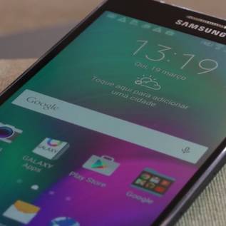 Imagem de Novo Galaxy A7 pode ter resistência à água e câmera frontal de 16MP